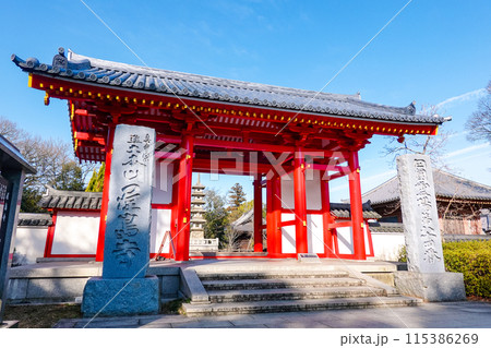 四国霊場第84番札所 屋島寺(香川県高松市) 四国霊場第84番札所 屋島寺(香川県高松市) 115386269