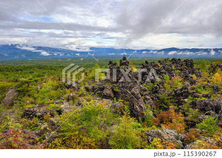 見晴台からの絶景【秋の鬼押出し園】 115390267