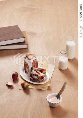 Bread and strawberry latte full of whipped cream and strawberry 115391803