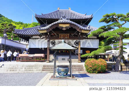 【香川県】四国霊場「第78番札所」郷照寺（厄除けの寺 うたづ大師） 115394823