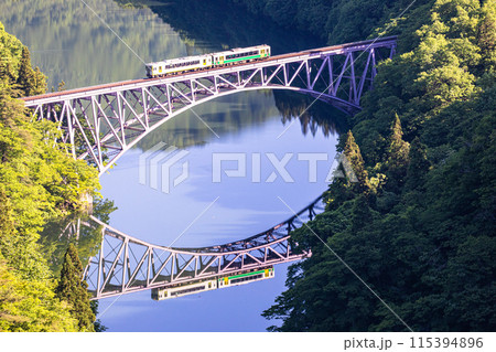 【福島県・奥会津】新緑美しい、第1只見川橋梁 【福島県・奥会津】新緑美しい、第1只見川橋梁 115394896