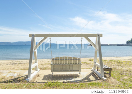 前浜海水浴場［加津佐バス停前］の絶景ブランコ【長崎県南島原市】 115394962