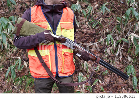 鉄砲の持ち方 115396613