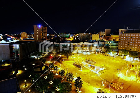 帯広駅前の夜景 115399707