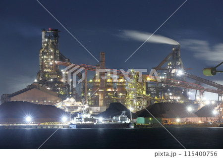 夜のコンビナート 115400756