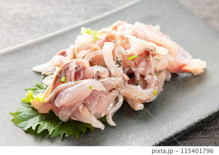 おいしいアジのたたき おいしいアジのたたき 115401796