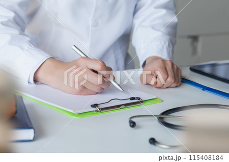 Concept of maintaining documentation during practice. Concept of maintaining documentation during practice. 115408184