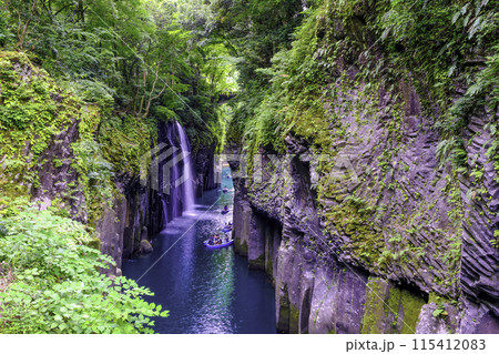 断崖絶壁の真名井の滝2 断崖絶壁の真名井の滝2 115412083