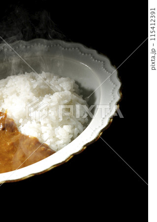 熱々カレーライスの単品撮影 熱々カレーライスの単品撮影 115412391