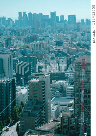 展望台から見た東京・新宿方面の都市風景 展望台から見た東京・新宿方面の都市風景 115412559