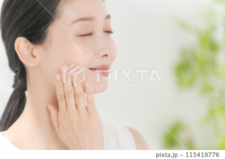 若い女性のビューティーイメージ 若い女性のビューティーイメージ 115419776