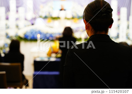 セレモニーレディー 115420107