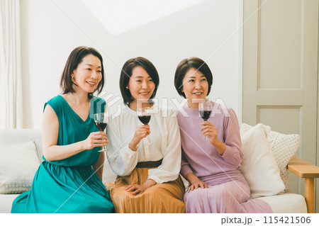 a forty-something woman 115421506