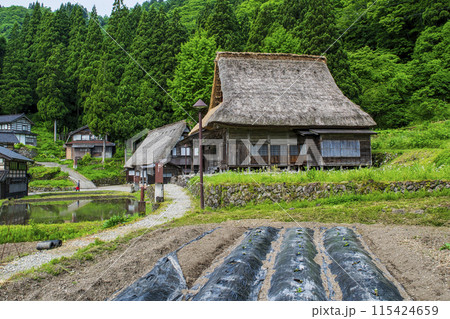 富山県 五箇山 相倉合掌造り集落 相念寺 世界遺産 富山県 五箇山 相倉合掌造り集落 相念寺 世界遺産 115424659