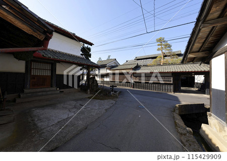 中山道 茂田井宿の町並み 中山道 茂田井宿の町並み 115429909
