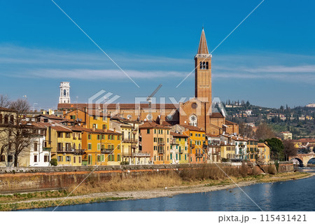 Beautiful panoramic view of Adige river, Verona, Italy 115431421