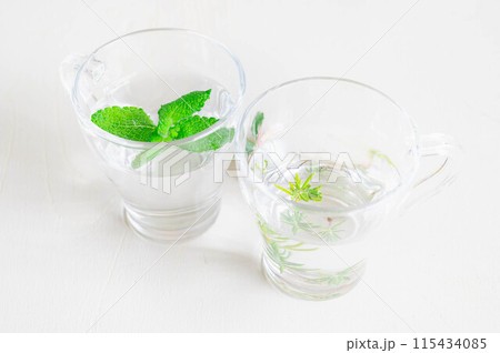ハーブウォーター 115434085