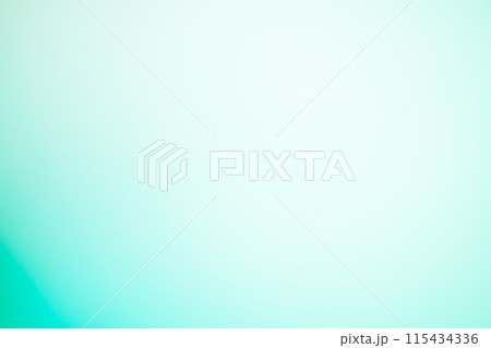 ライトグリーンカラーグラデーションイメージ　(背景画像) 115434336