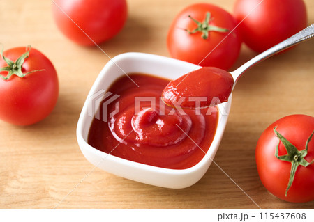トマトケチャップ 115437608