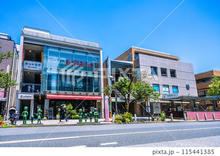日本の東京都市景観 6月。東急電鉄 桜新町駅 西口などを望む 日本の東京都市景観 6月。東急電鉄 桜新町駅 西口などを望む 115441385