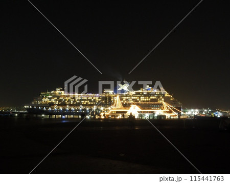 神奈川県　マリンルージュとセレブリティミレニアム　3月 115441763