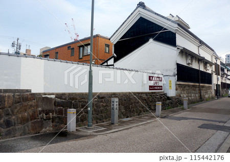 愛知県名古屋市西区_四間道の街並み13_2023年8月 115442176