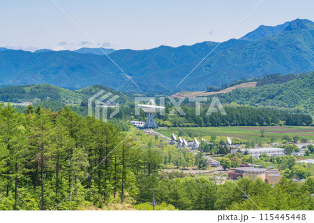 (長野県)平沢峠・獅子岩から望む野辺山宇宙電波観測所 (長野県)平沢峠・獅子岩から望む野辺山宇宙電波観測所 115445448