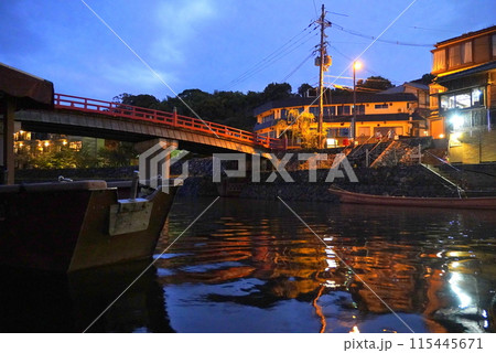 京都宇治川 喜撰橋夜景 京都宇治川 喜撰橋夜景 115445671