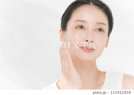 若い女性のビューティーイメージ 若い女性のビューティーイメージ 115452859