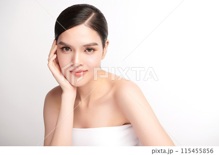 Beautiful young asian woman with clean fresh skin on white background, Face care, Facial treatment, Cosmetology, beauty and spa, Asian women portrait. 115455856