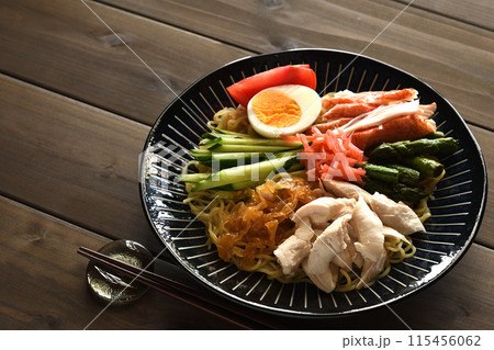 冷やし中華 115456062