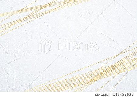 金色の曲線、背景は動きのある白塗りの壁面（アブストラクト） 115458936