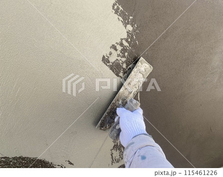 エマルション系防水材　塗布 115461226