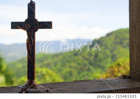 Holy Cross with customizable space for Christian message or text. Religion concept. Holy Cross with customizable space for Christian message or text. Religion concept. 115463103