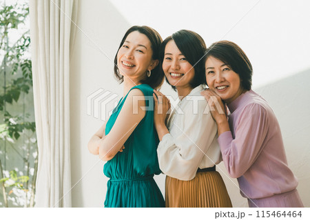 a forty-something woman 115464464