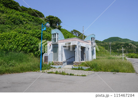 カブト・シーサイドトイレ（泊村・2024） 115467284