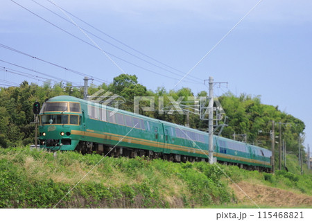 快晴の鹿児島本線を疾走するキハ71系気動車_特急「ゆふいんの森Ⅰ世」_2024/5/20撮影 115468821