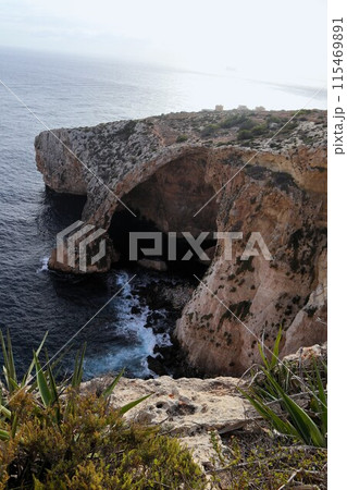 マルタ島、青の洞窟ブルーグロット マルタ島、青の洞窟ブルーグロット 115469891