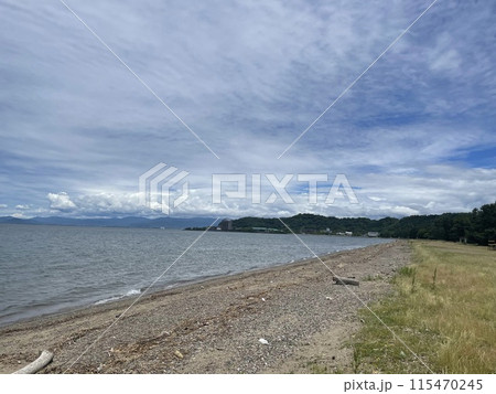 海岸沿いから眺めた海 115470245