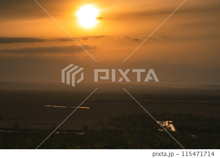 夕日 夕日 115471714