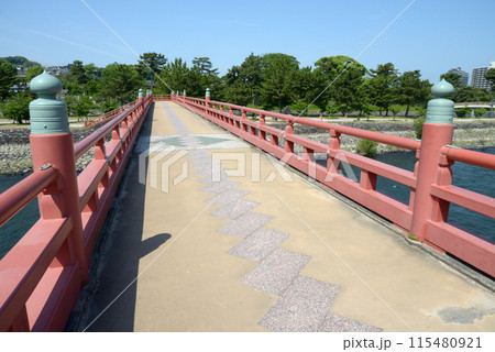 宇治観光 宇治川の朝霧橋 京都府宇治市 宇治観光 宇治川の朝霧橋 京都府宇治市 115480921