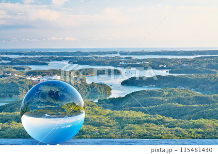 【伊勢志摩 横山展望台より英虞湾の風景 (水晶玉)】 三重県志摩市阿児町鵜方 【伊勢志摩 横山展望台より英虞湾の風景 (水晶玉)】 三重県志摩市阿児町鵜方 115481430