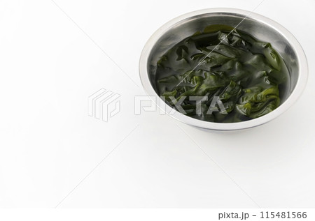 水戻ししたワカメ 水戻ししたワカメ 115481566