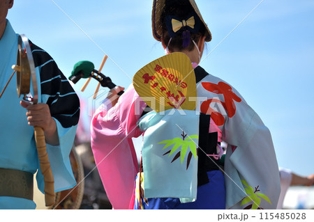 阿波踊り　徳島春の祭典「はなはるフェスタ」有名連の鳴り物 115485028