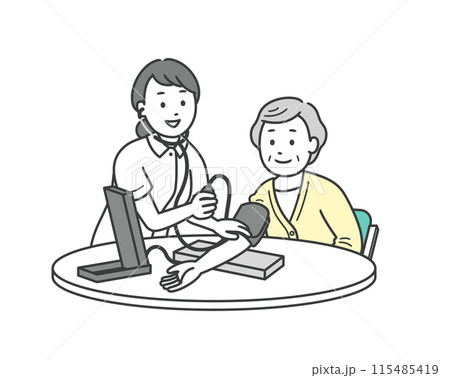 血圧計で血圧を測る笑顔の看護師と高齢女性と半身イラスト 115485419