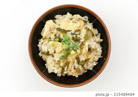 油揚げとワカメの炊き込みご飯 115489484