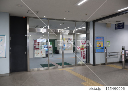 JR福工大前駅内「コミセンわじろ」「和白図書館」入口 JR福工大前駅内「コミセンわじろ」「和白図書館」入口 115490006