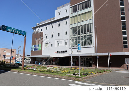 JR九州・鹿児島本線「福工大前駅」 JR九州・鹿児島本線「福工大前駅」 115490119