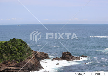 大王崎の海岸から見た海 115490134