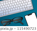 グリーンのクールなデスク グリーンのクールなデスク 115490723